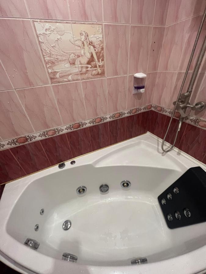 Afganskii Park Apartment Chisinau Ngoại thất bức ảnh