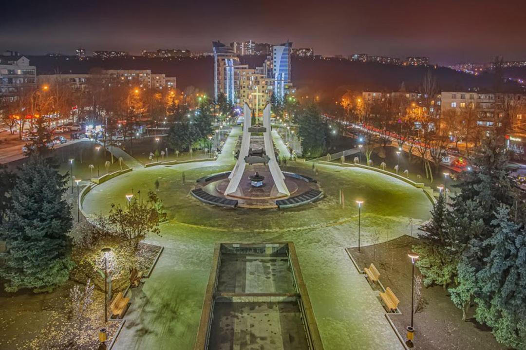 Afganskii Park Apartment Chisinau Ngoại thất bức ảnh