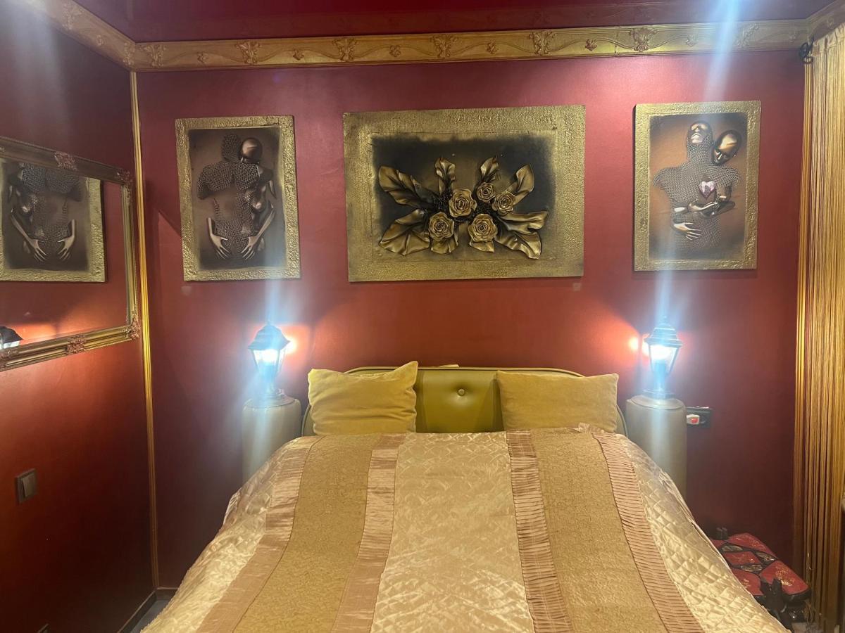 Afganskii Park Apartment Chisinau Ngoại thất bức ảnh