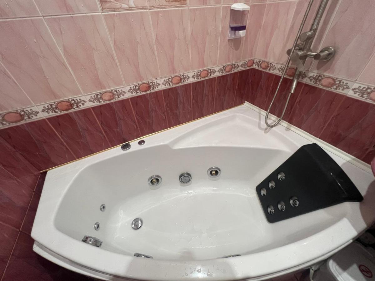 Afganskii Park Apartment Chisinau Ngoại thất bức ảnh